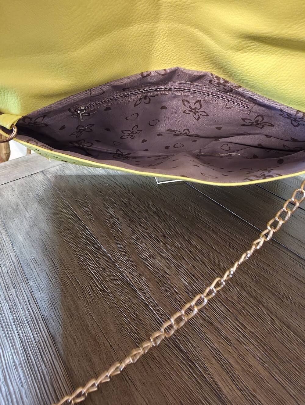 Yellow Laser-Cut Envelope Clutch with Chain Strap - Picture 4 of 5